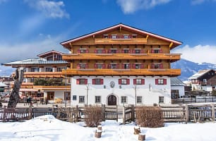 aW1hZ2VzLXR3ZC13aGl0ZWxhYmVsLXByZC9kZWpvbmdpbnRyYS9hSFIwY0hNNkx5OXBiV0ZuWlhNdVpHVnFiMjVuYVc1MGNtRXVibXd2WVhOelpYUXZhVzFoWjJVdk9EQXlOamN4Tm1VdE9HTXdNeTAwTkRrNExUbGxNMlV0TURVeFlXVmlNRGRoWkdZd0wxY3ZTQQ