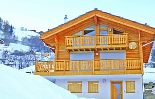 Chalet_Falcons_Nest