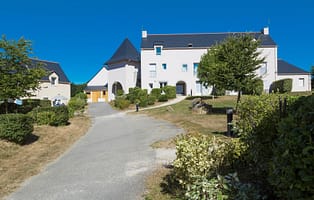 location-le-tronchet-residence-odalys-le-domaine-de-l-emeraude-8