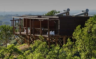 bungalow-family-wood-wecamp-reserva-alecrim
