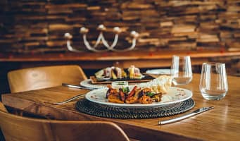 aW1hZ2VzLXR3ZC13aGl0ZWxhYmVsLXByZC92ZXJhc29sZS9hSFIwY0RvdkwzQm9iM1J2Y3k1b2IzUmxiR0psWkhNdVkyOXRMMmRwWVhSaEwzaHNMelkyTHpZMk9UZzRPUzgyTmprNE9EbGhYMmhpWDNKZk1EQXpMbXB3Wldj