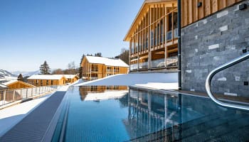 f-bhk-pool-winter-21641765