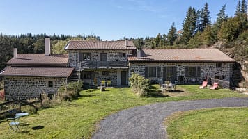 4a85e684016562dff3afe16d4f216925