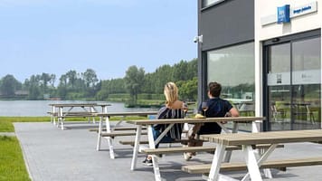 125038_a93f362e8f0bead608756c9a2248c037