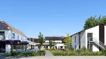 17366_8e30e339a1b5a92e253ca3b7b8b6f5e7