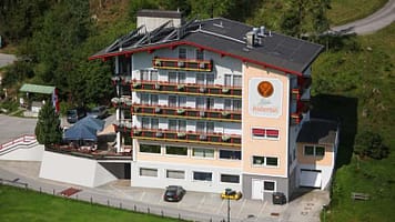 270667_cache-9188726