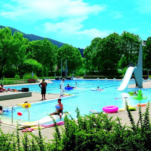 Camping met zwembad in het Zwarte Woud