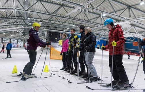 Leer skiën of snowboarden in De Uithof in Den Haag.