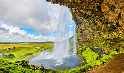 IJsland het lan van watervalllen en veel natuurschoon!