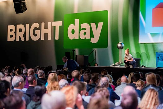 Presentaties over robotds op Bright Day.