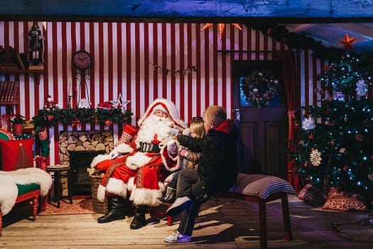 Ontmoet de kerstman tijdens de kerstmarkten cruise.