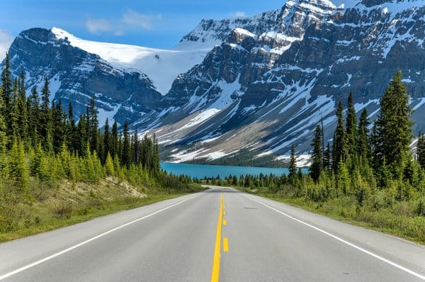 Ym82dHJx-icefields-parkway-bow-klein
