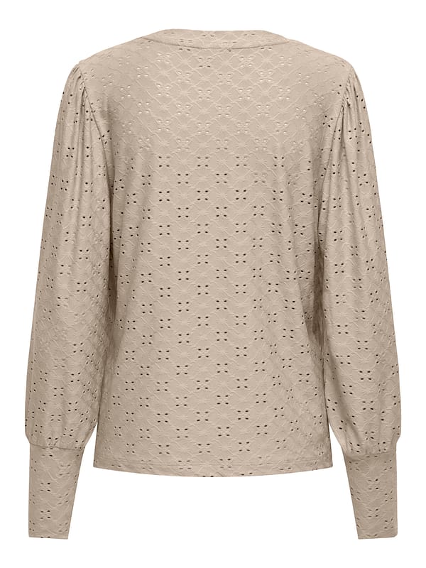 6857308be078f5904158c753-jHAkOz-1.jpg-1