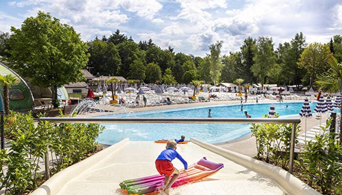 hu-birkelt-village-331800