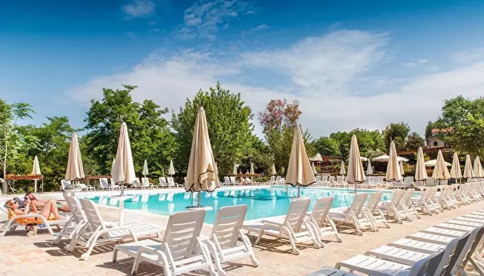 roma-camping-in-town-466234