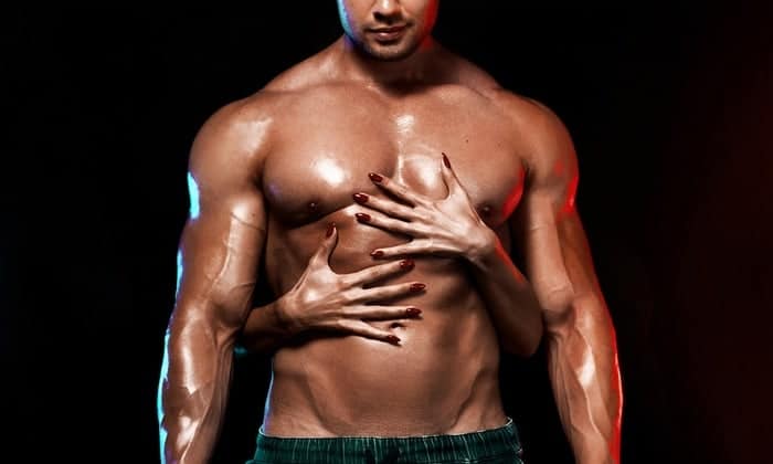 Striptease shows zowel voor dames als heren op de erotische lifestylebeurs