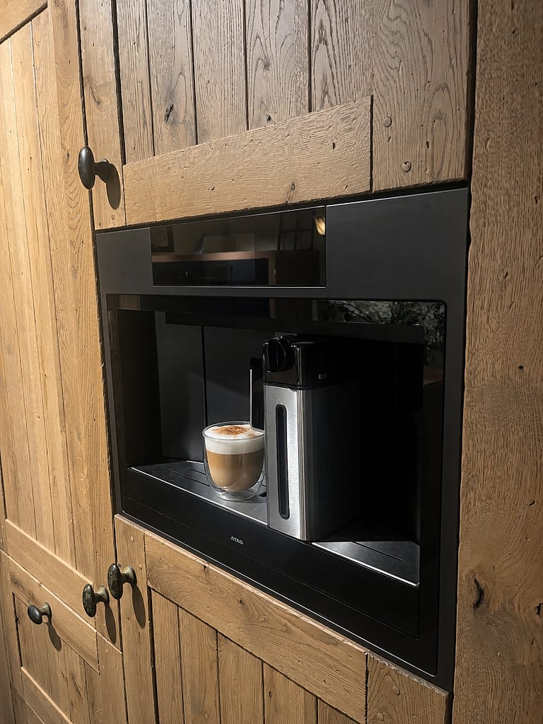Koffiezetapparaa bewerkt