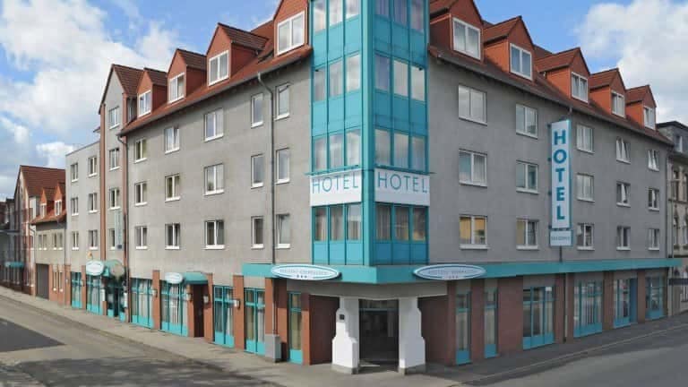 119411_e38d657055fdbb55eaa948feadc94fbd