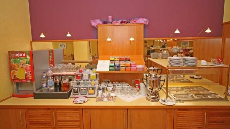 120890_2b54e969fce7e258cca41d5e817ac220