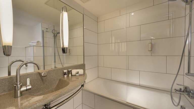 121209_e27a0e8f4662b1375a39e481bf2a80e8