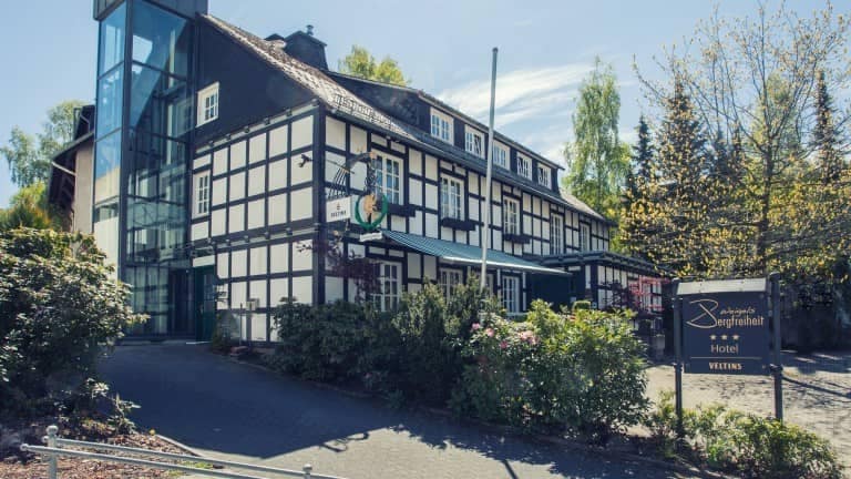 122417_408682dfb9abebc45cfed512cc3b78cc