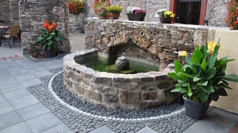 126436_7b857b27b42326efa40004fdbc891fb4