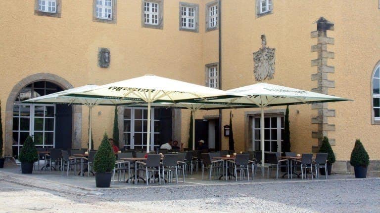 132098_ee2dbcd9896e94713f16bcb4a913285a