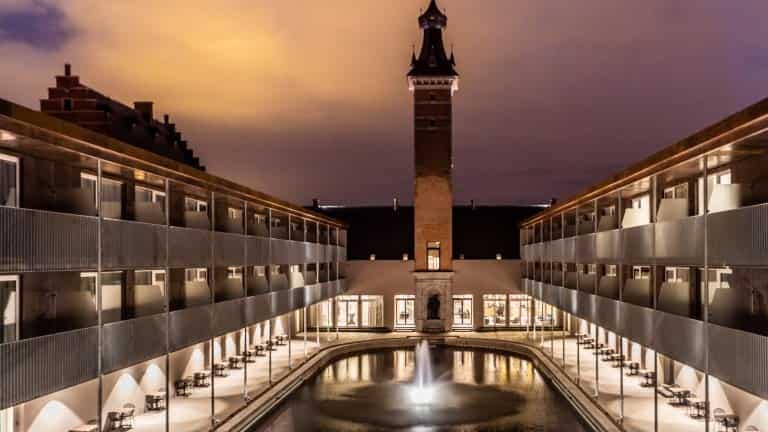 141360_142c82ad927f8bb51e334490d683b64d