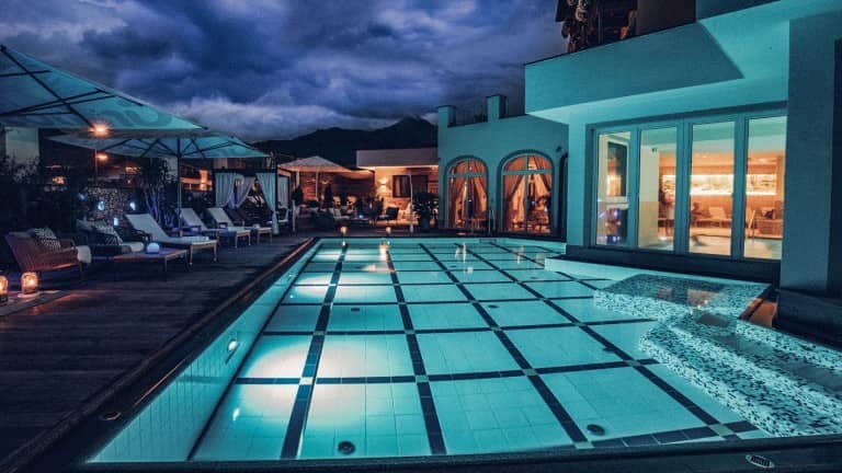 192895_2f55efdc445bebdb31a0a2e366cdd0e1