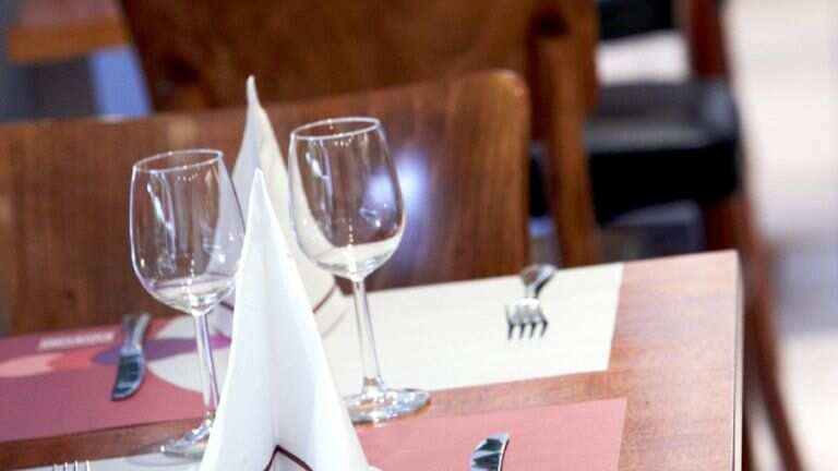 21254_5c8278830762df663a17333fd47615a7