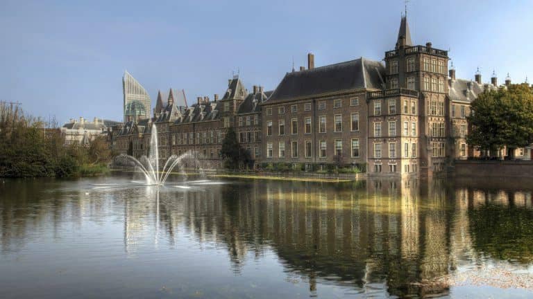 28791_f44b07bc4c82d62830fbb4a6435d652c