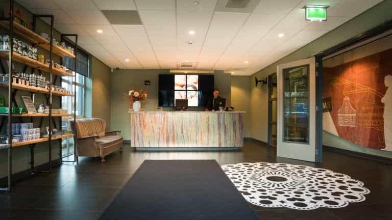 31760_39b689dcdec0035fba81e5364ea7142f