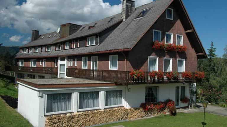 39689_3fe33bcdb2907297f63b2fc8f509e45b