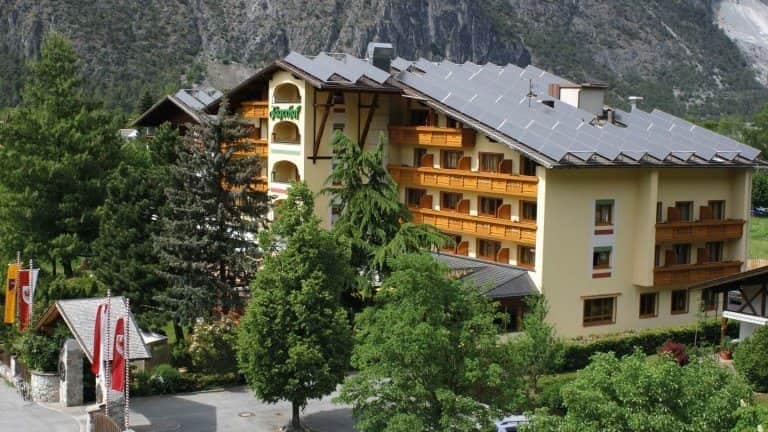 95224_aa4d592324daabad4b6168ddce00f139