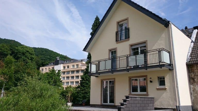 45351_51770ac7bca0daeb7322403e3dda8bdf