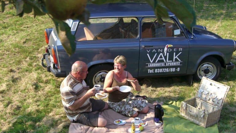 28409_61775df09fa6d81c5aafc70f482ab0b4