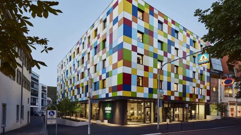 275931_2076-letut-aussen-03