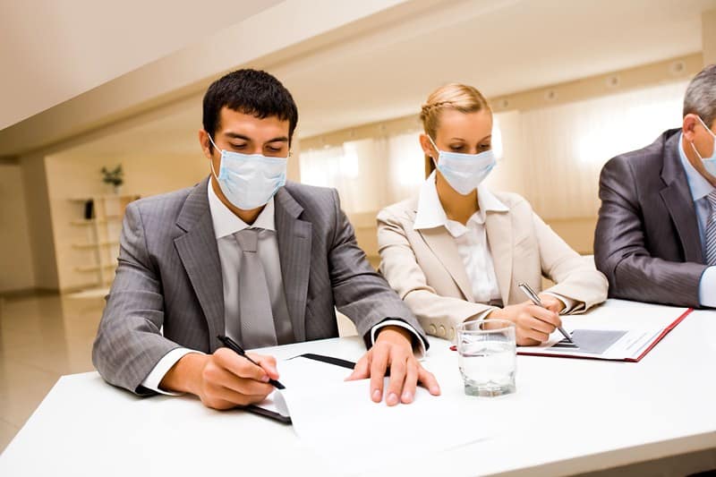 Lees meer over het artikel Tijdelijke Coronawet aangenomen