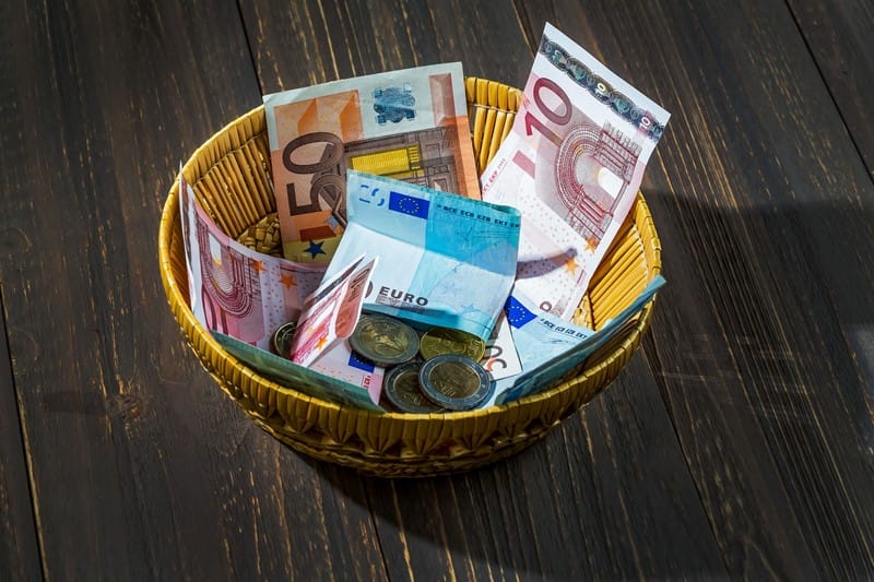 Je bekijkt nu Premies inkomensafhankelijke bijdrage Zorgverzekeringswet 2024