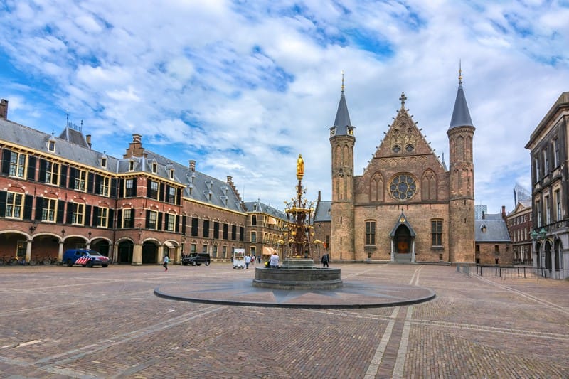 Lees meer over het artikel Evaluatie Wet Normering Topinkomens aanleiding voor aanpassing van de wet