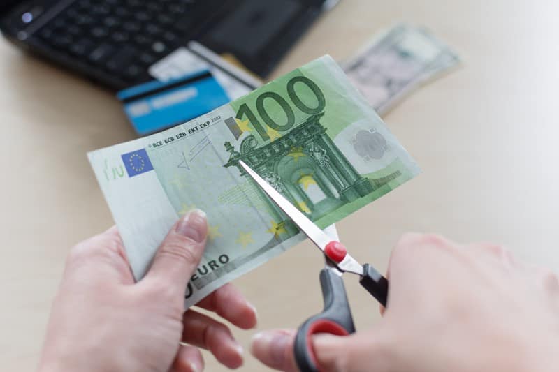 Lees meer over het artikel Afwaardering regresvordering dga niet ten laste van inkomen