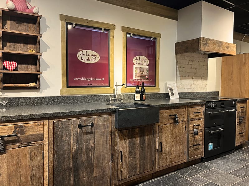 0a2d1a95-56b0-4d8c-bc28-e7f6bcf25f72