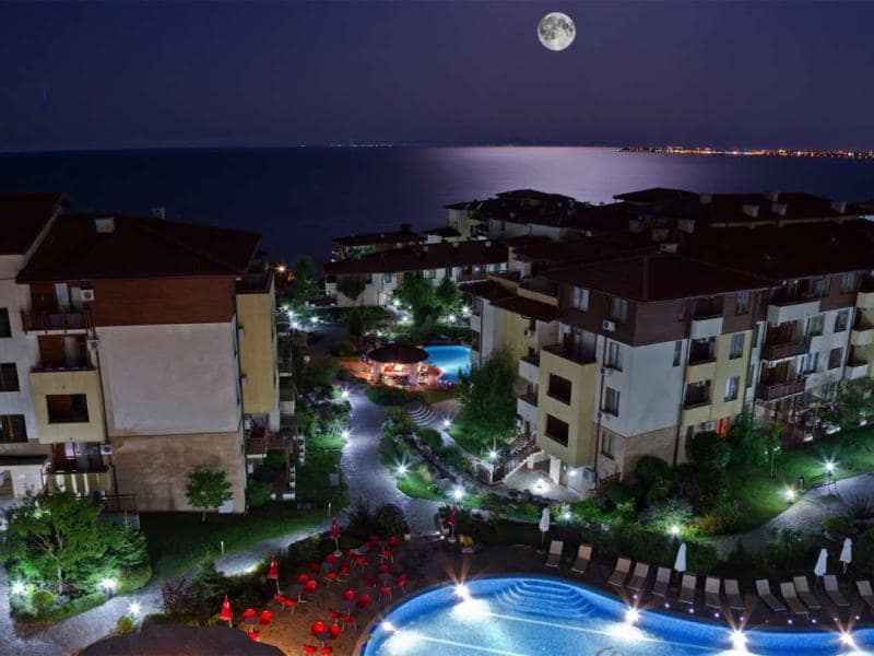 bulgarije-zwarte-zeekust-sveti-vlas-garden-of-eden-il-398497_1