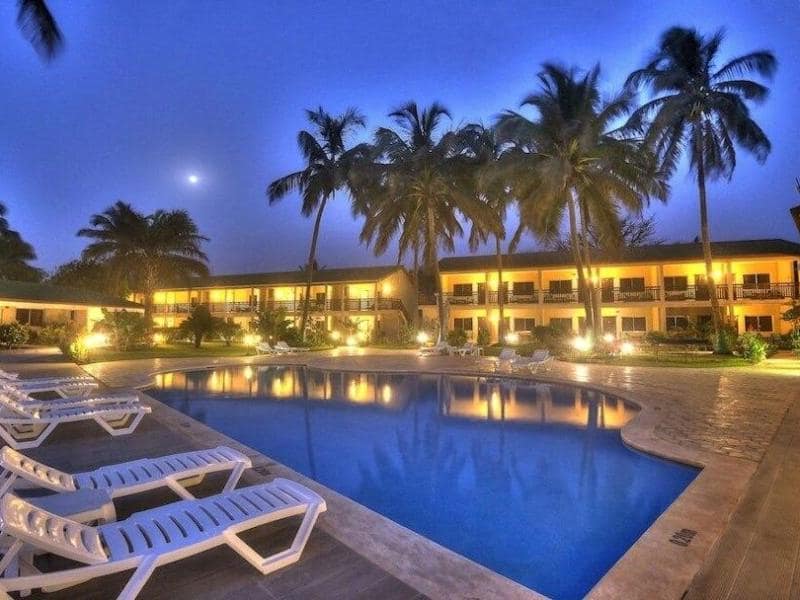 gambia-kuststreek-kotu-sunset-beach-tuinl-79477_32