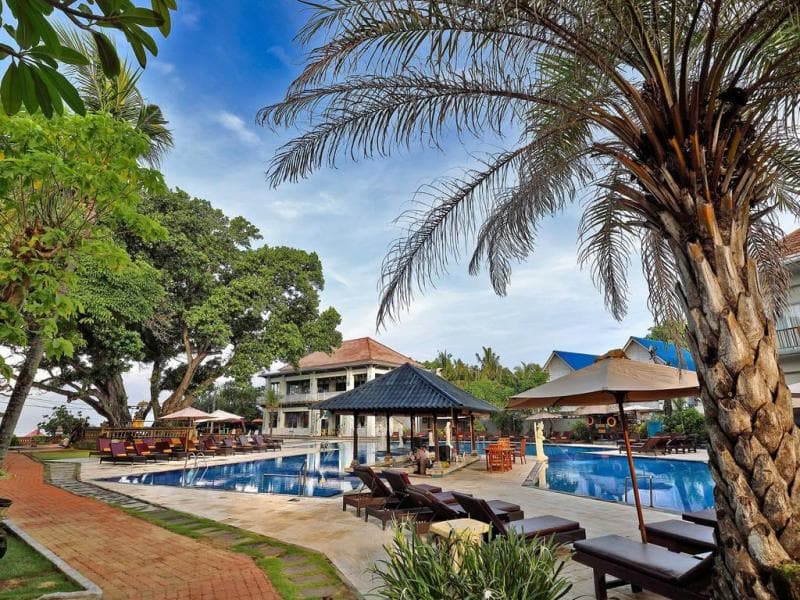 indonesie-bali-seminyak-puri-saron-ji-370229_11