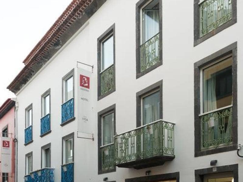 portugal-madeira-ponta-delgada-alcides-ar-448749_1