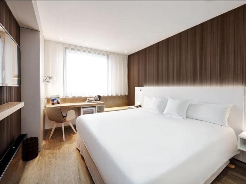 tsjechie-praag-en-omstreken-praag-occidental-praha-as-359466_1