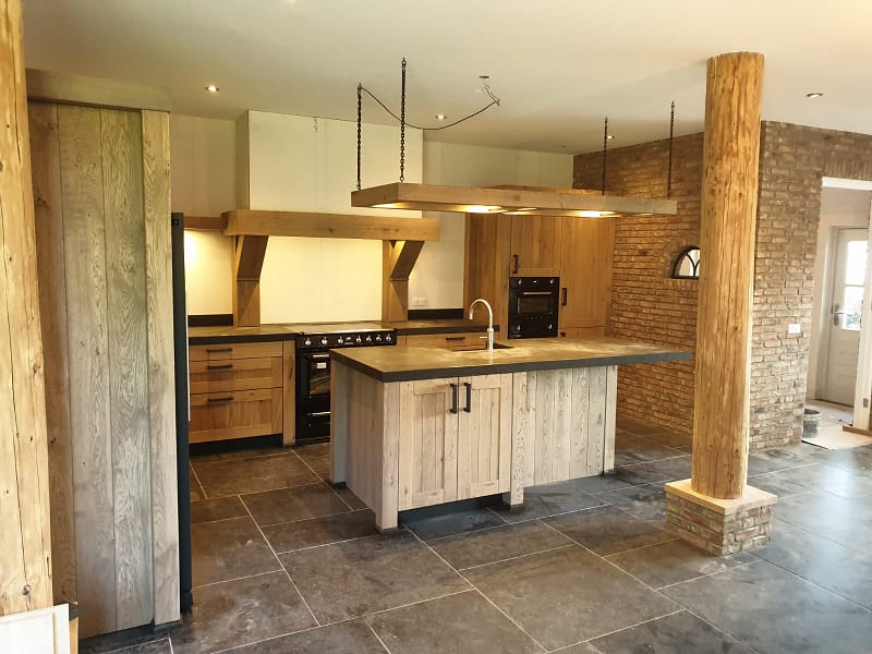 Landelijke-rustiek-eiken-houten-keuken-Daarlerveen-4