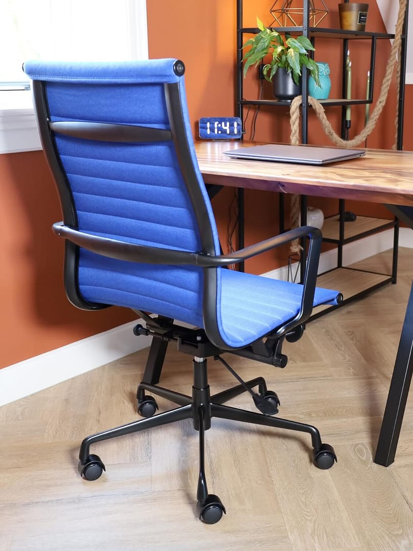 Premium Highback Ribbed Executive Chairs Feel The Vibe 6