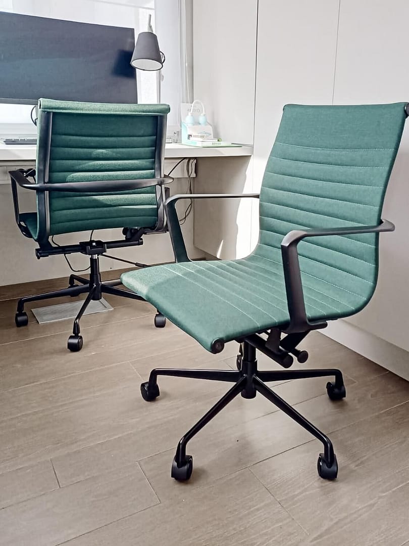 Premium Lowback Ribbed Office Chairs Feel the vibe 3